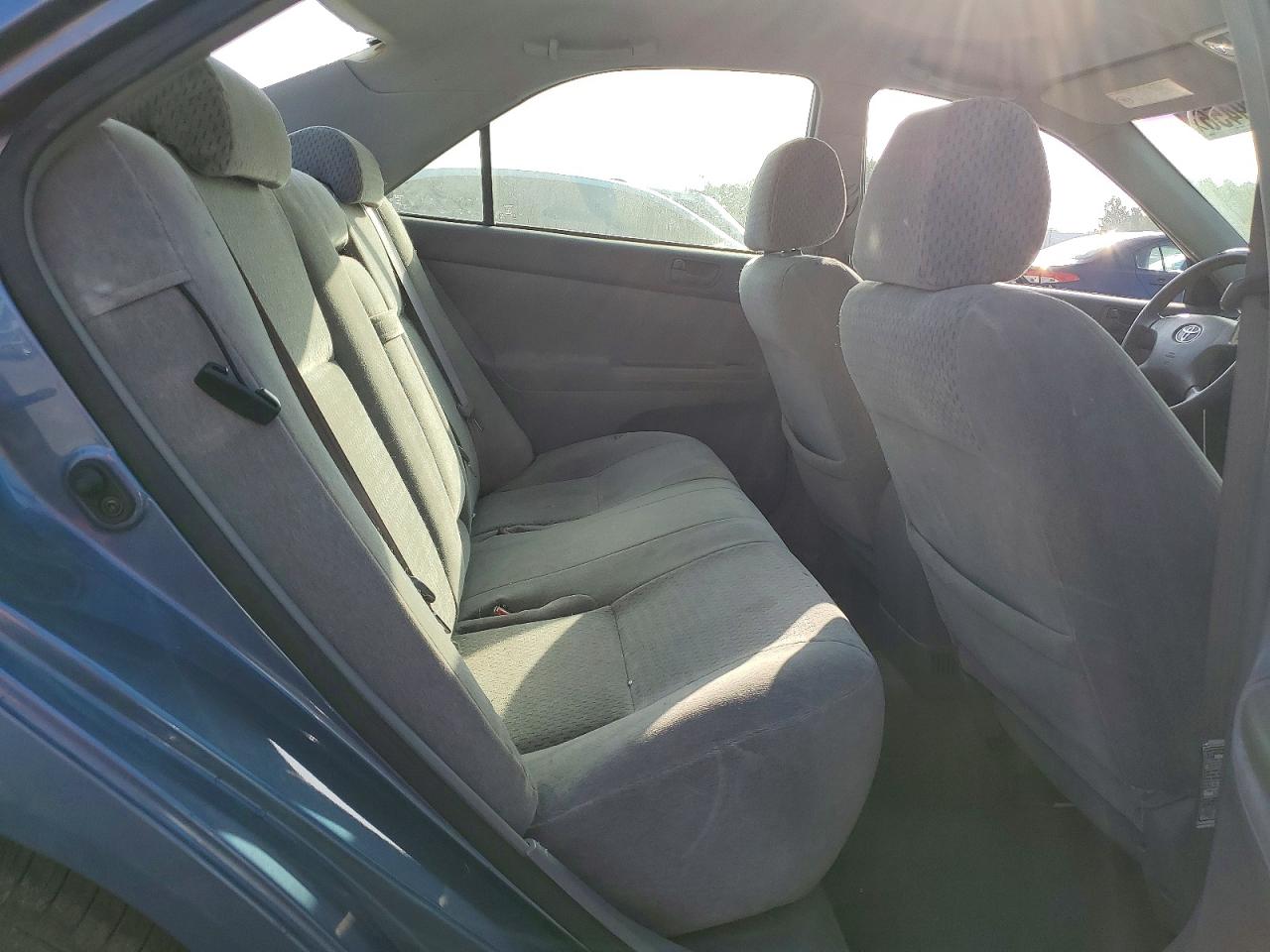 2002 Toyota Camry Le Teal vin: 4T1BE32K22U569336