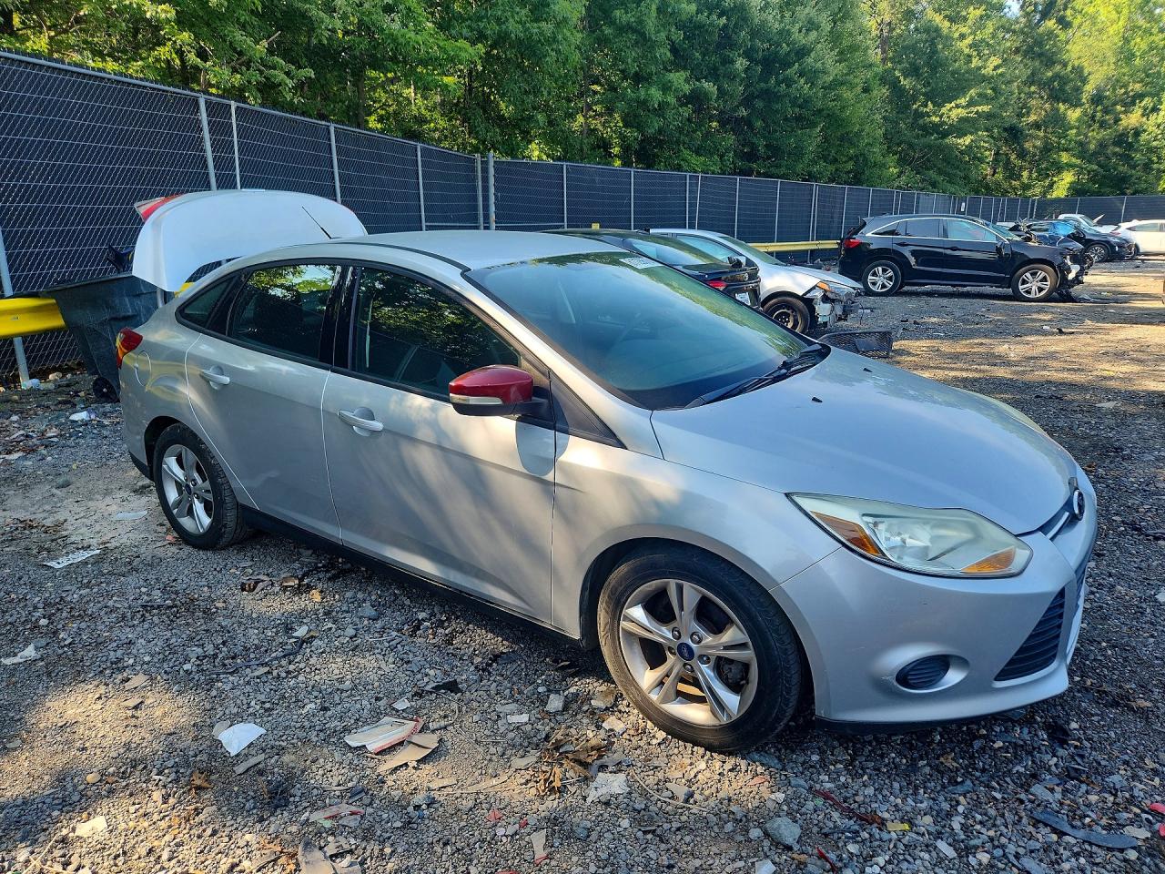 2014 Ford Focus Se Gray vin: 1FADP3F20EL259817