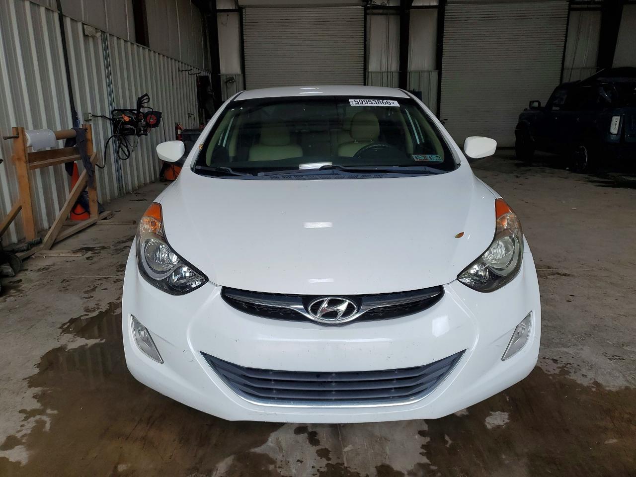 2012 Hyundai Elantra Gls White vin: 5NPDH4AE0CH110579
