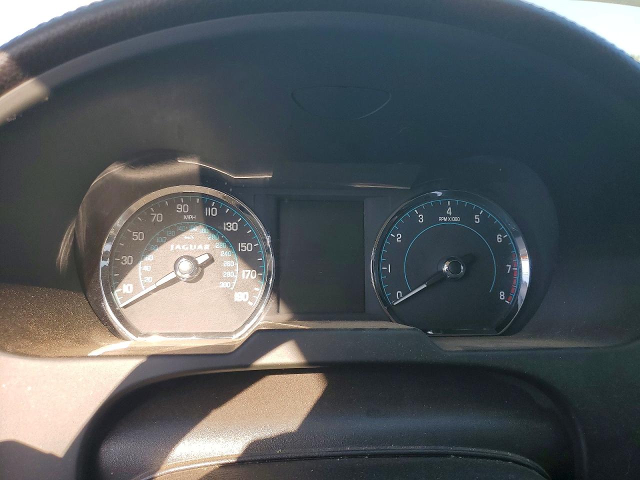 2013 Jaguar Xf White vin: SAJWA0ES2DPS82304