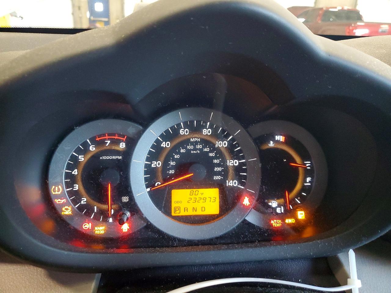2011 Toyota Rav4 Base White vin: 2T3BF4DV5BW085050