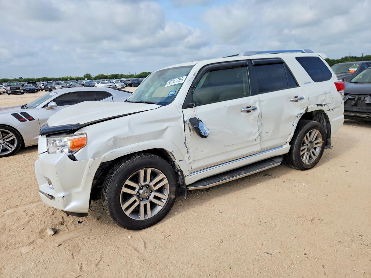 2013 Toyota 4runner Limited White vin: JTEZU5JR1D5055776