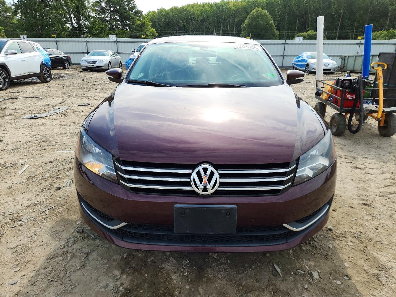 2013 Volkswagen Passat Se Maroon vin: 1VWBP7A30DC018988