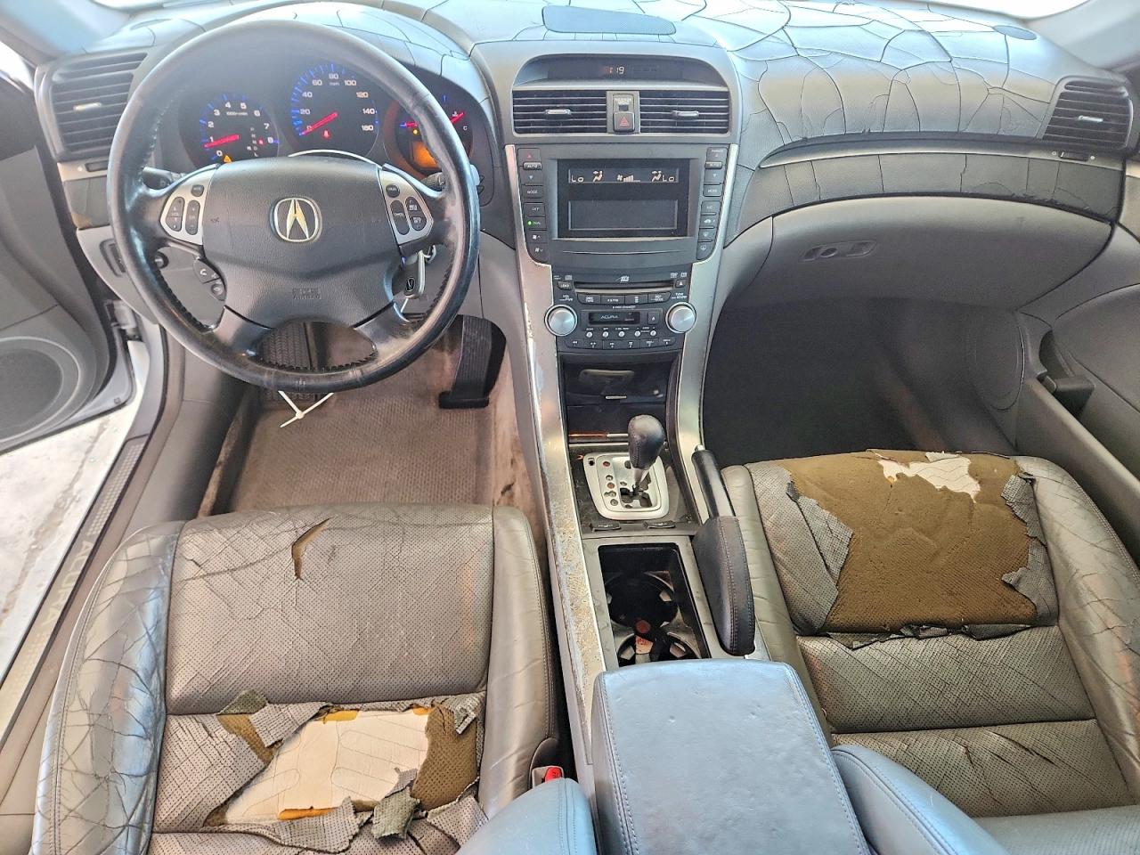 2005 Acura Tl Серебряный vin: 19UUA66285A002348