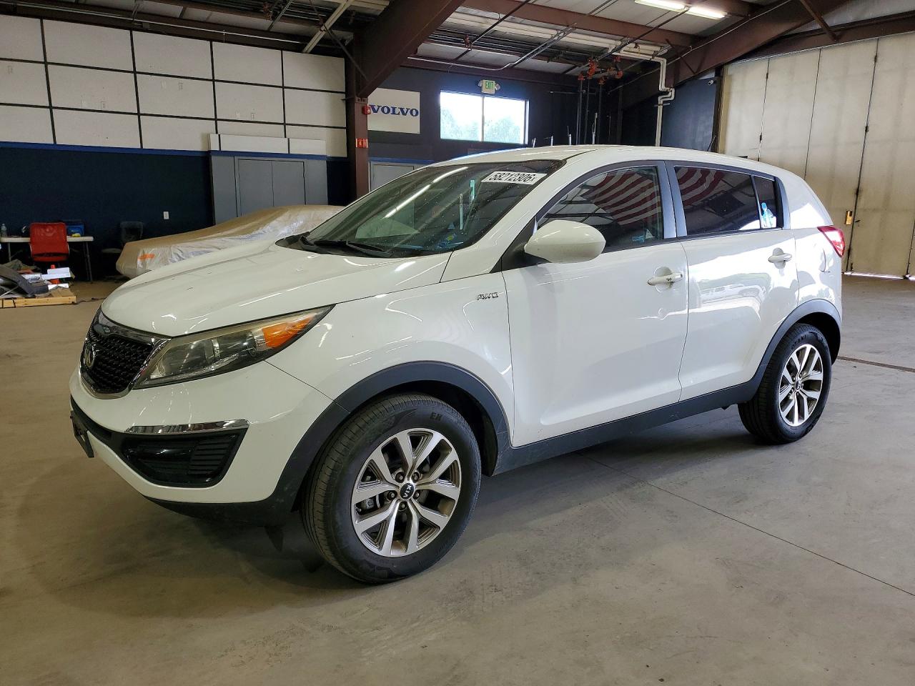 2015 Kia Sportage Lx Белый vin: KNDPBCAC1F7700869
