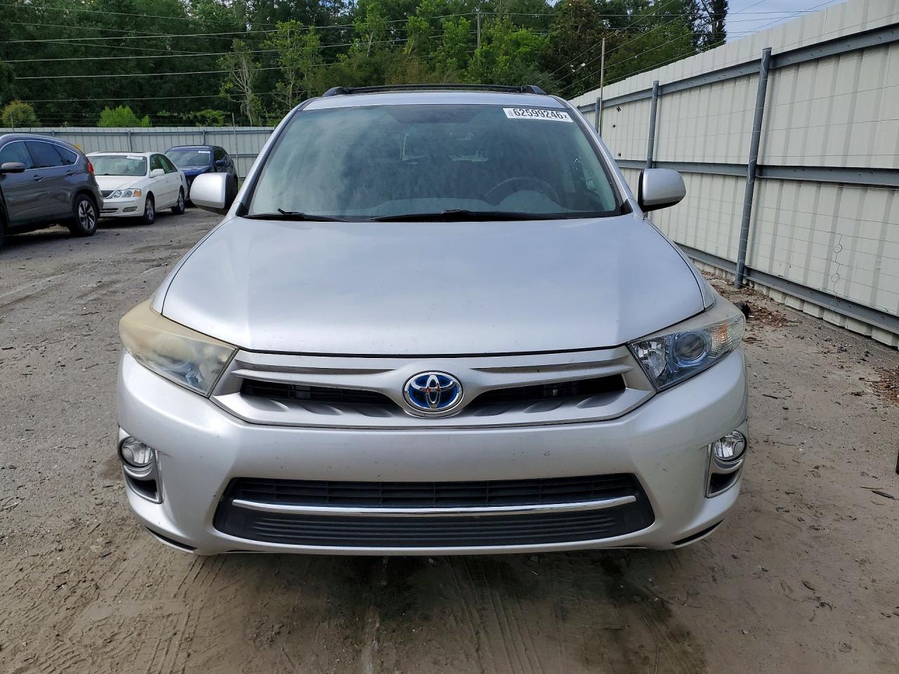 2011 Toyota Highlander Hybrid Silver vin: JTEBC3EH8B2001903