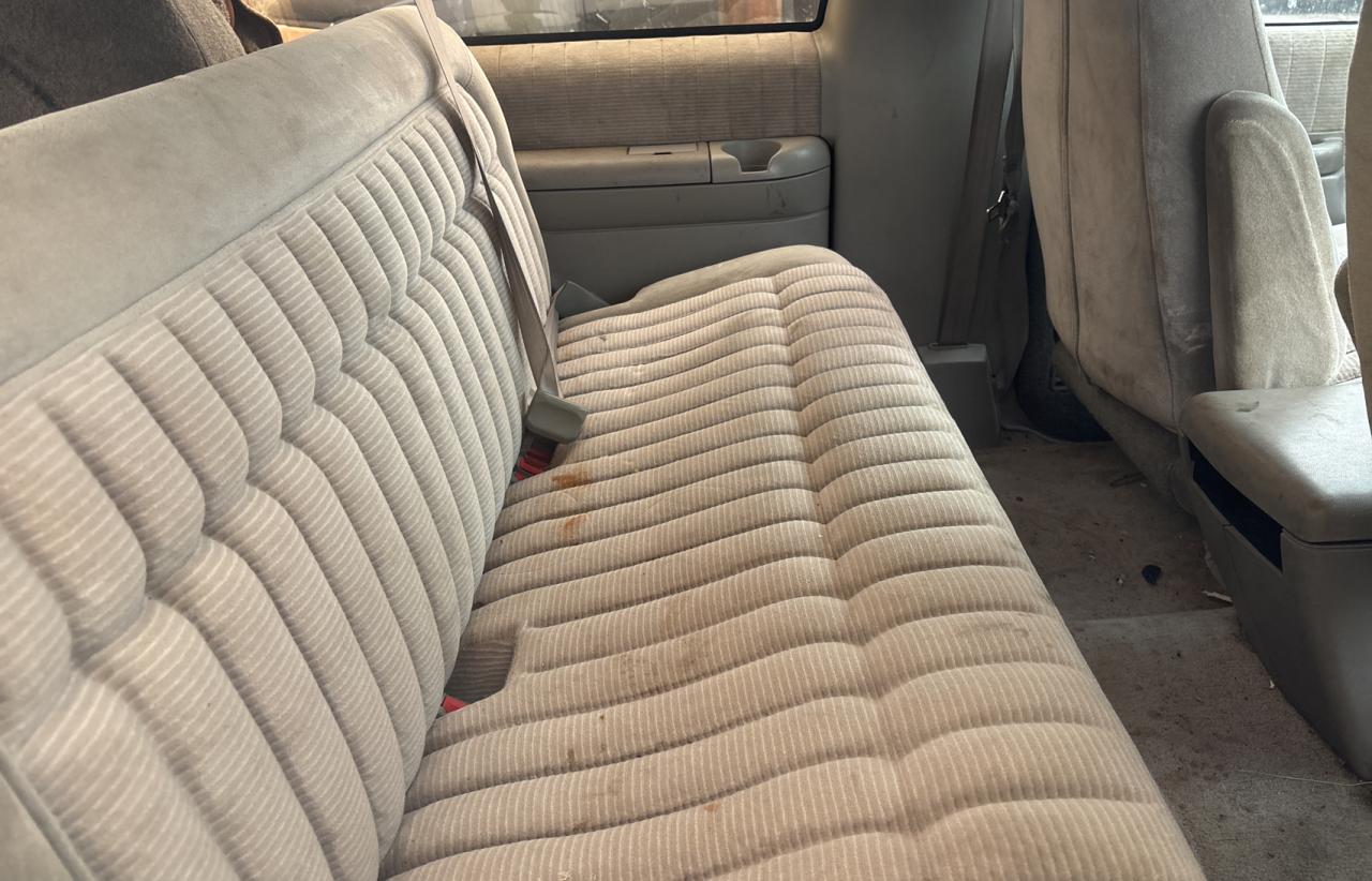 1992 Chevrolet Blazer K1500 Red vin: 1GNEK18K4NJ301343