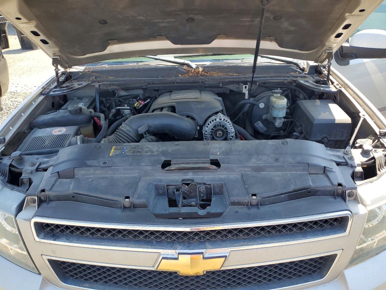 2007 Chevrolet Suburban K1500 Silver vin: 3GNFK16357G132986