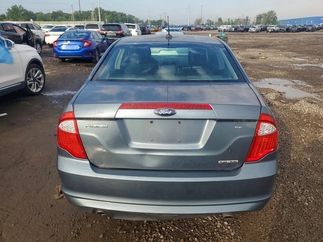 2012 Ford Fusion Se Blue vin: 3FAHP0HG8CR224093