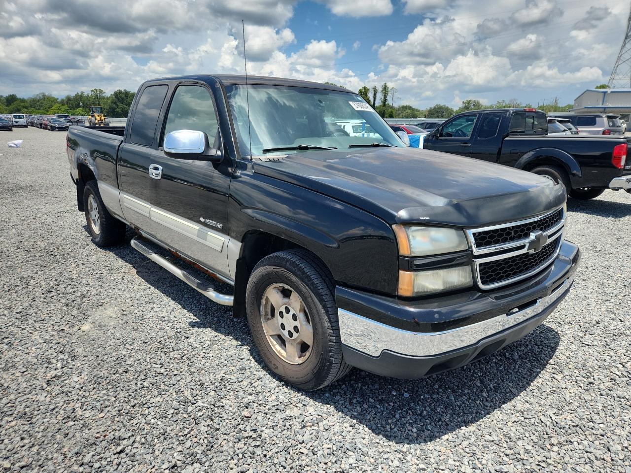 2006 Chevrolet Silverado K1500 Black vin: 1GCEK19V26Z264748