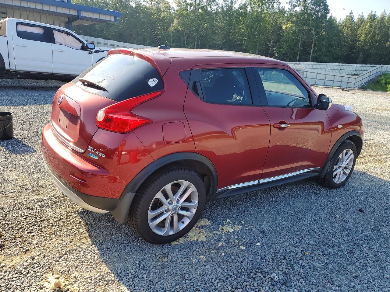 2012 Nissan Juke S Red vin: JN8AF5MV4CT120123