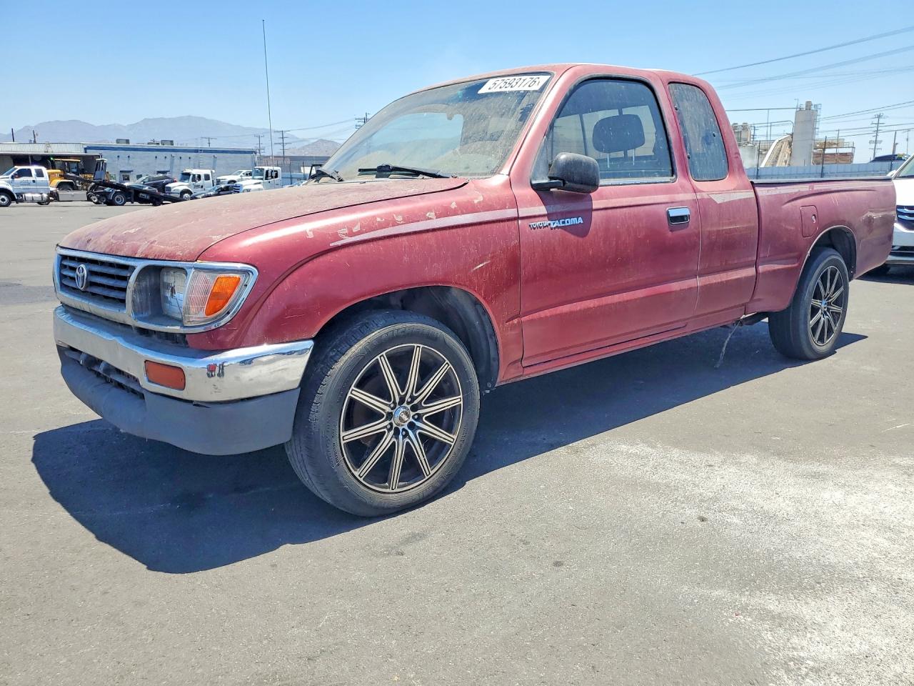 1995 Toyota Tacoma Xtracab Burgundy vin: 4TAVN53F8SZ069923