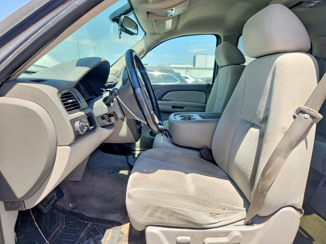 2007 Chevrolet Tahoe C1500 White vin: 1GNFC130X7J237514