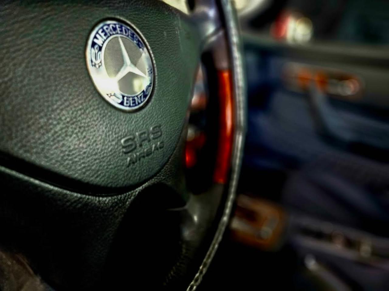 2001 Mercedes-benz Slk 320 Red vin: WDBKK65F01F181360