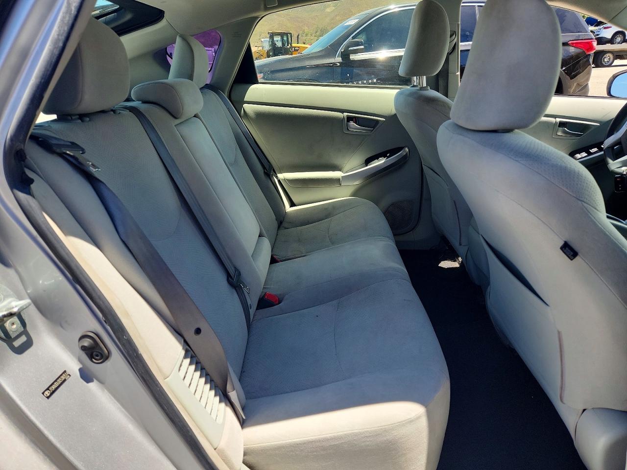 2012 Toyota Prius Two Silver vin: JTDKN3DU3C5383514