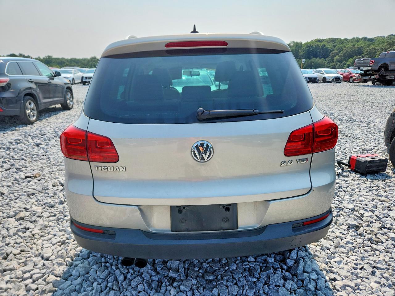 2012 Volkswagen Tiguan S Silver vin: WVGAV7AX0CW536955