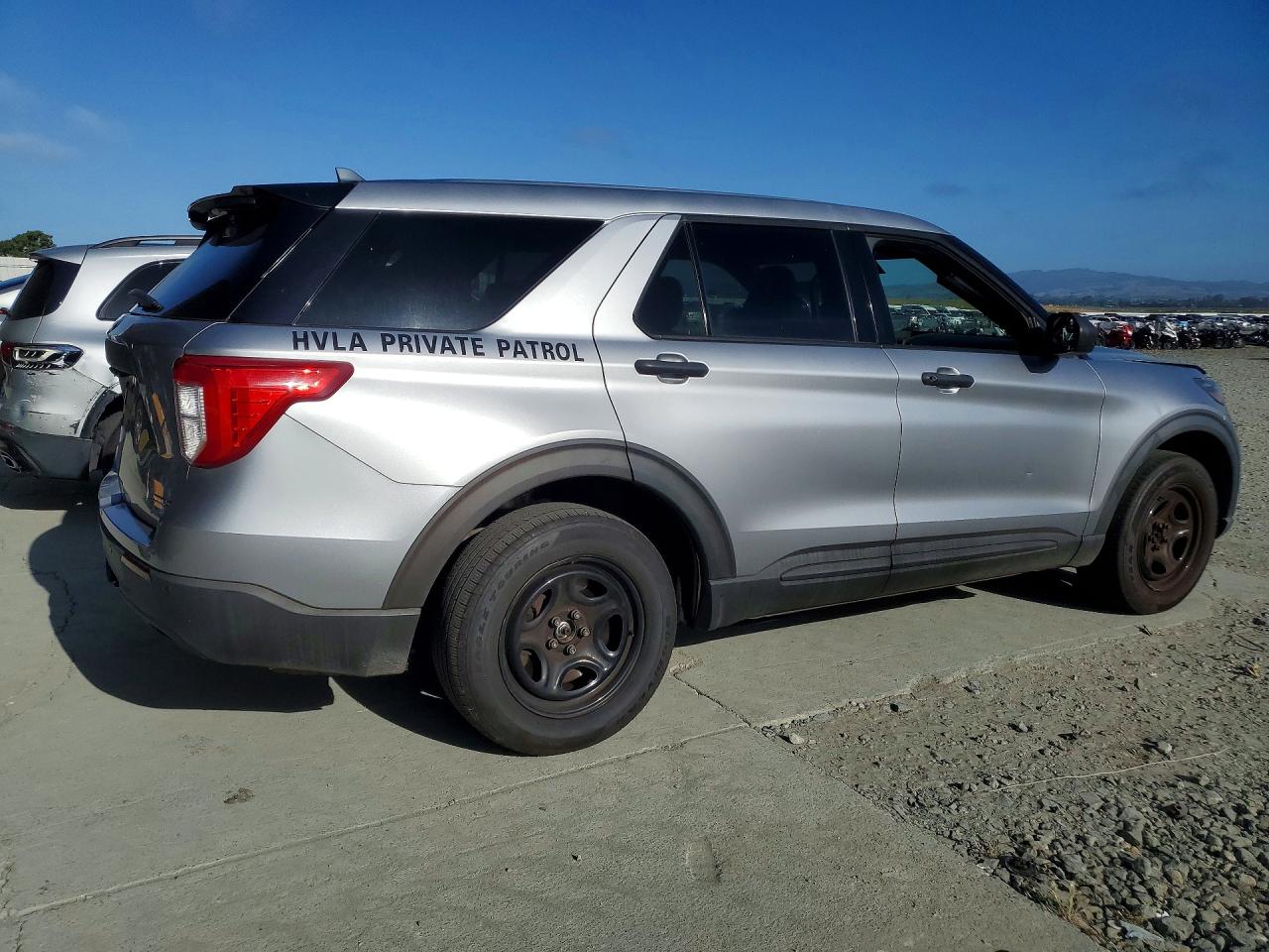 2021 Ford Explorer Police Interceptor Silver vin: 1FM5K8AB4MGA65652