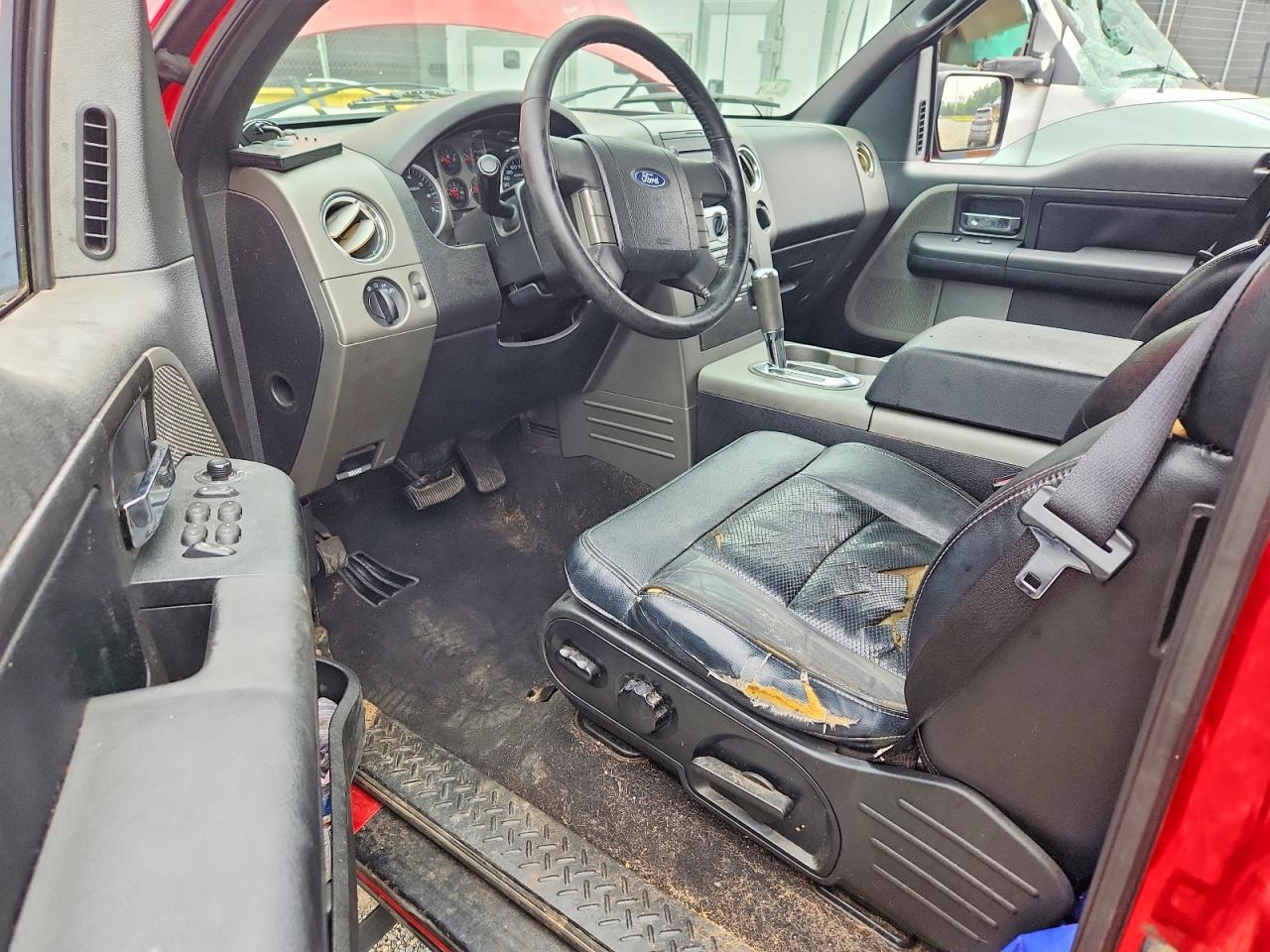 2004 Ford F150 Красный vin: 1FTPX04574KD73479