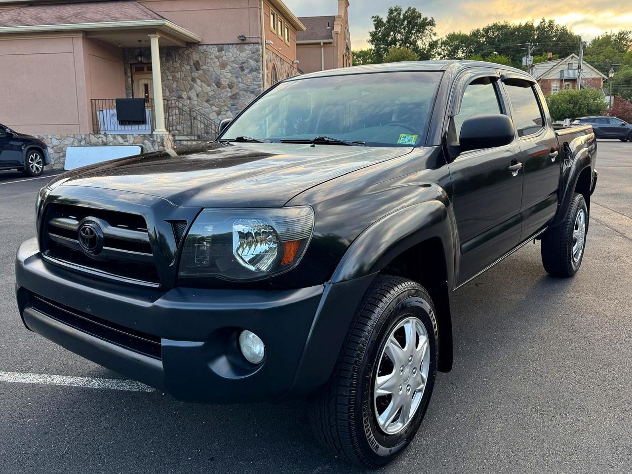 2010 Toyota Tacoma V6 Black vin: 5TELU4EN5AZ674563