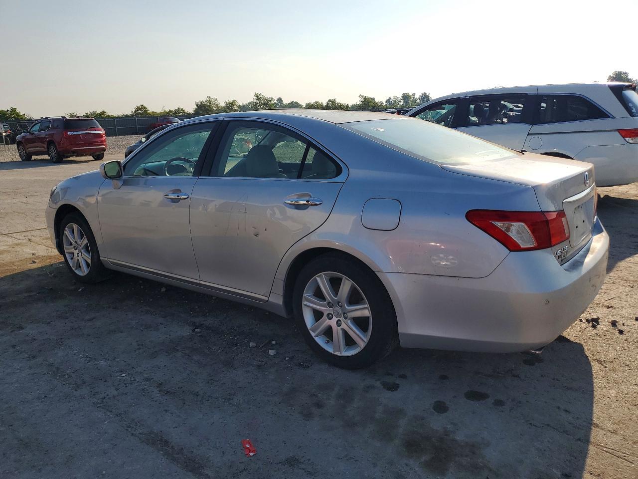 2009 Lexus Es 350 Silver vin: JTHBJ46G392336016