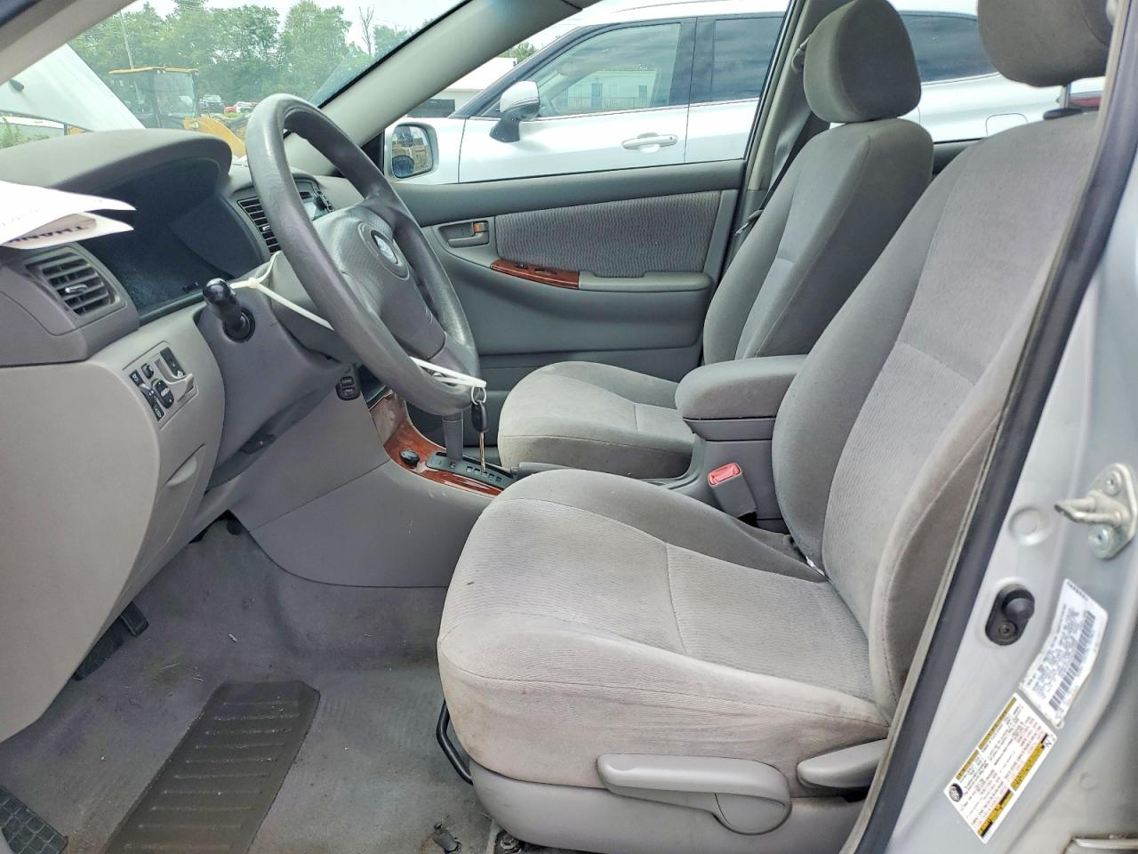2005 Toyota Corolla Le Серебряный vin: 1NXBR32E05Z351558