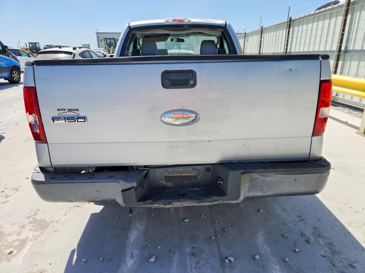 2006 Ford F150 Silver vin: 1FTRF12286NB83704