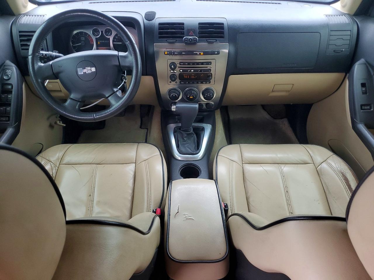 2010 Hummer H3 Luxury Черный vin: 5GTMNJEE0A8114962