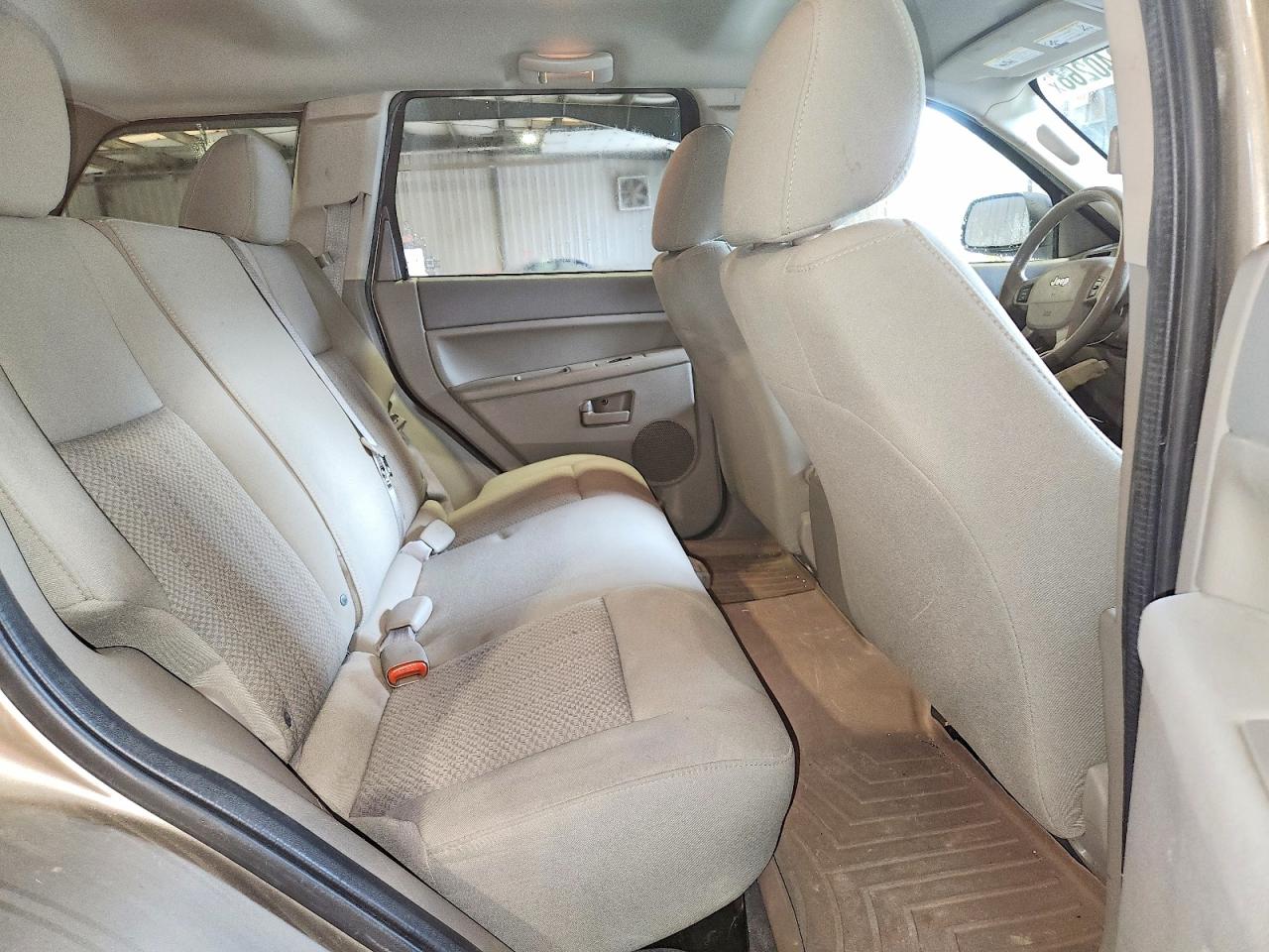 2006 Jeep Grand Cherokee Laredo Tan vin: 1J4GR48KX6C311938