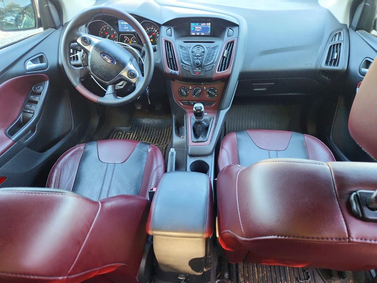 2012 Ford Focus Se Black vin: 1FAHP3F2XCL213135