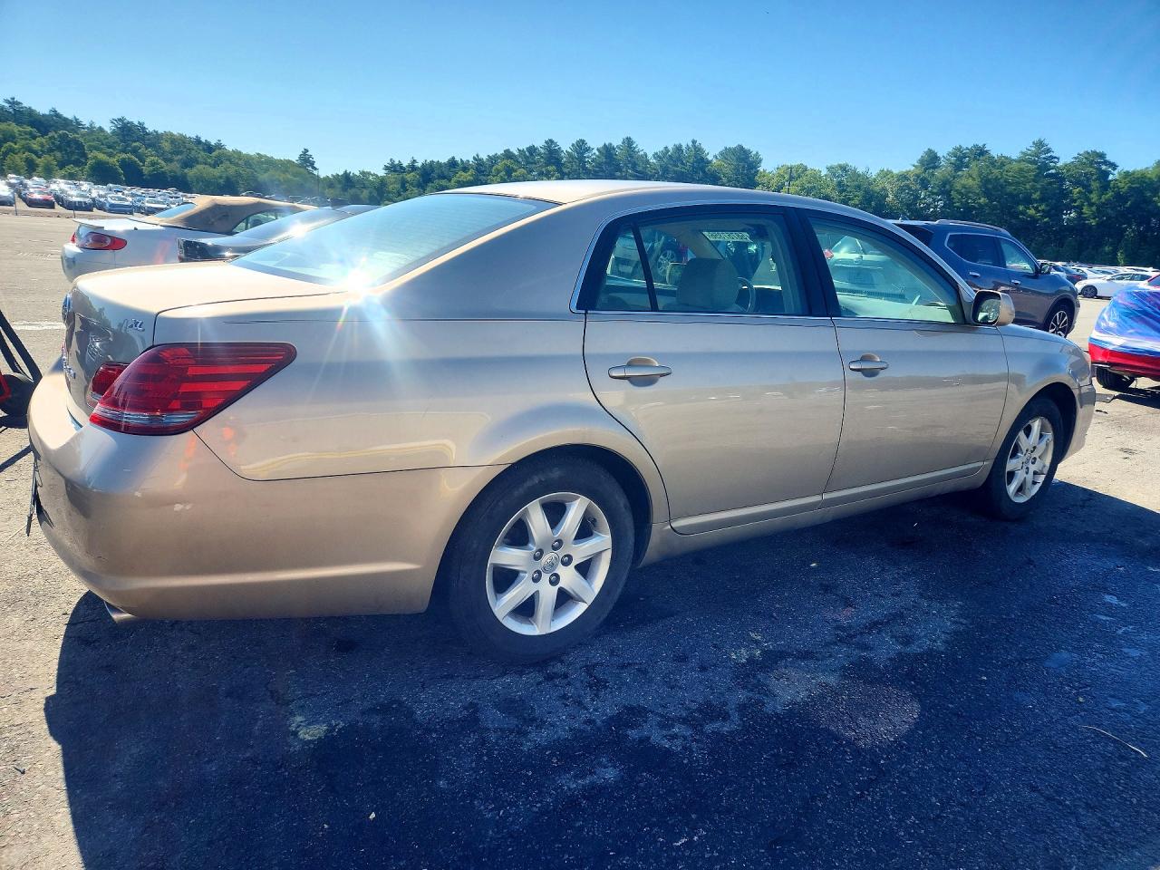 2008 Toyota Avalon Xl Gold vin: 4T1BK36B38U315968