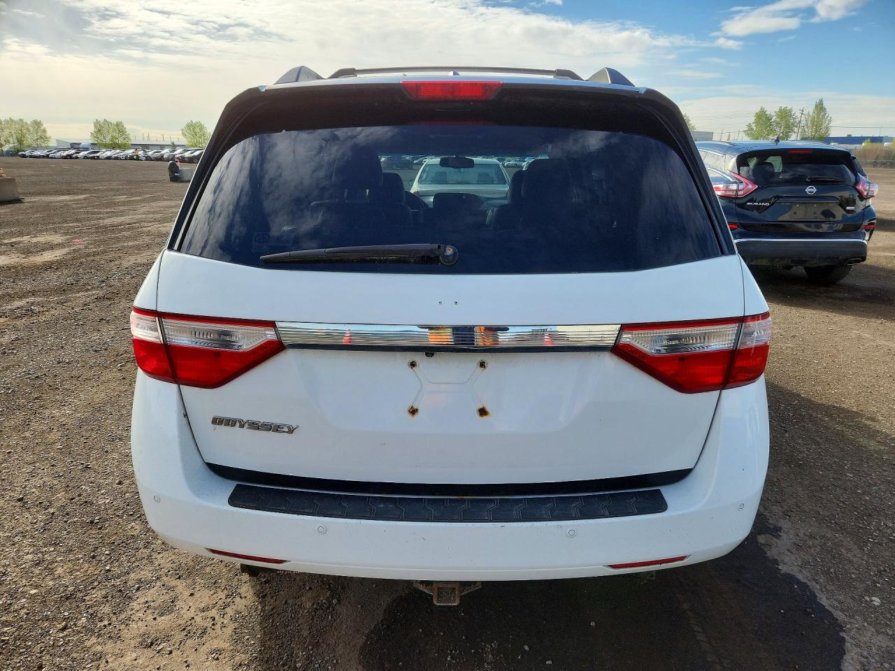 2011 Honda Odyssey Exl Белый vin: 5FNRL5H6XBB501065