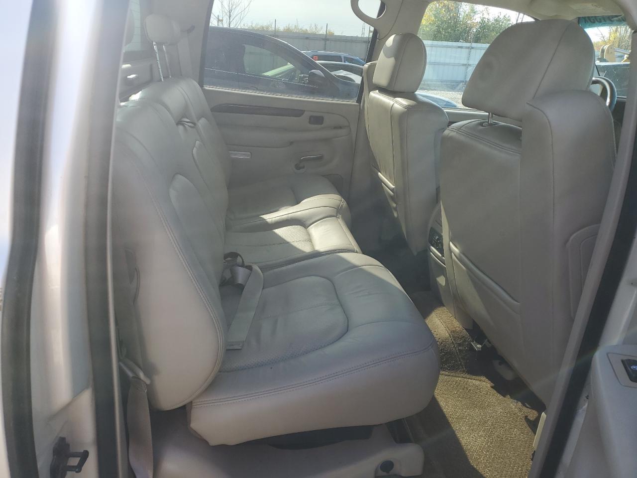 2002 Cadillac Escalade Ext Beige vin: 3GYEK63N42G353523