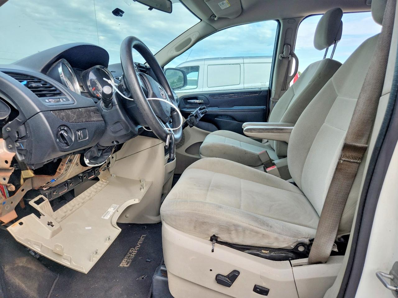 2013 Dodge Grand Caravan Se White vin: 2C4RDGBG9DR616399