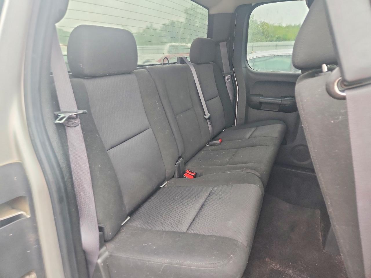 2011 Chevrolet Silverado K1500 Lt Silver vin: 1GCRKSE31BZ205888