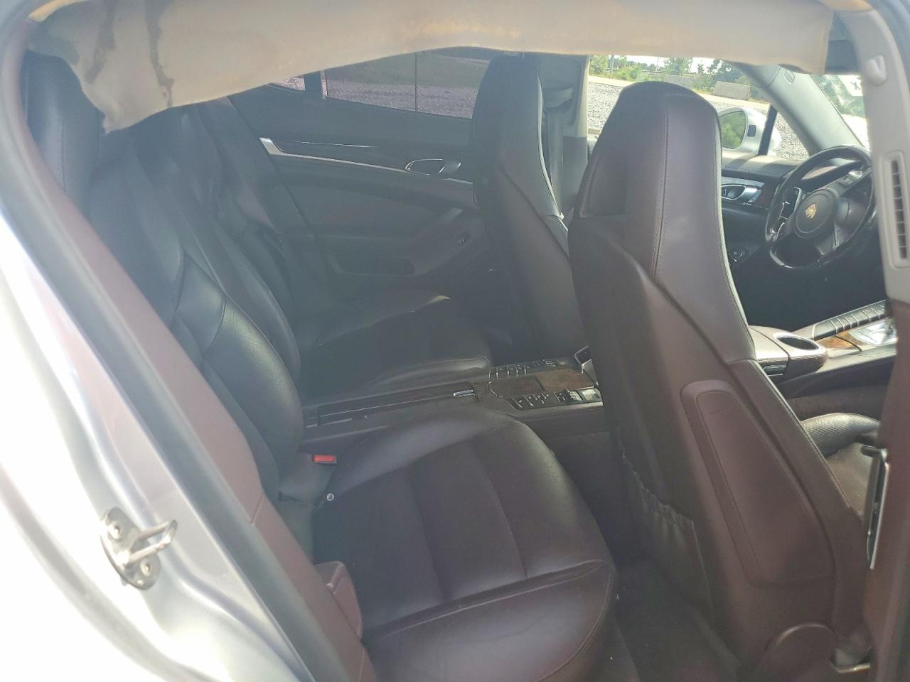 2014 Porsche Panamera S Silver vin: WP0AB2A76EL056357