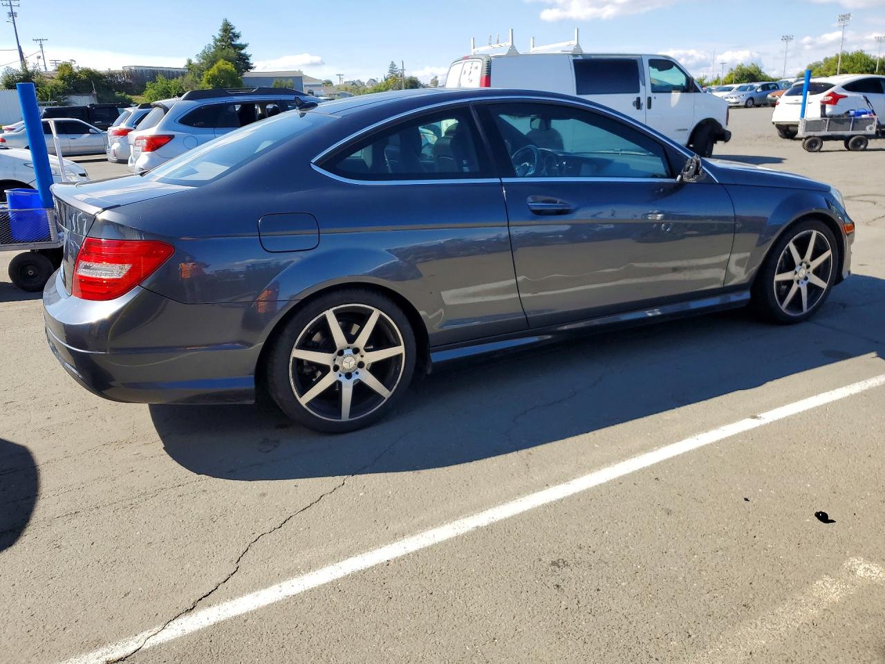 2015 Mercedes-benz C 250 Charcoal vin: WDDGJ4HB0FG383999