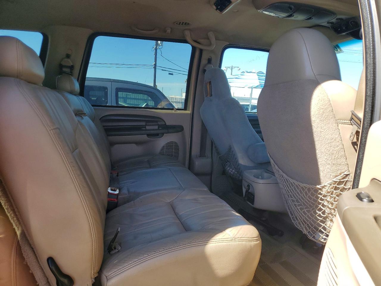 2000 Ford Excursion Xlt Tan vin: 1FMNU40L1YEA82875