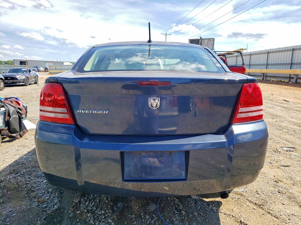 2008 Dodge Avenger Se Синий vin: 1B3LC46K78N670293
