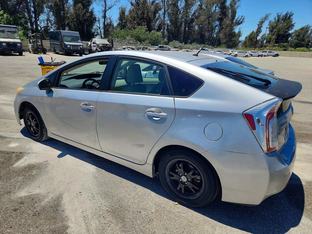 2012 Toyota Prius Two Silver vin: JTDKN3DU3C5383514