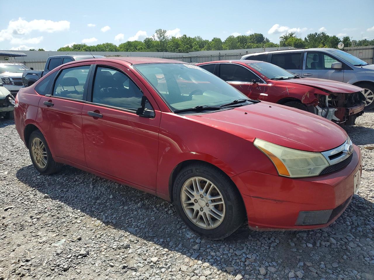 2010 Ford Focus Se Red vin: 1FAHP3FN1AW276341