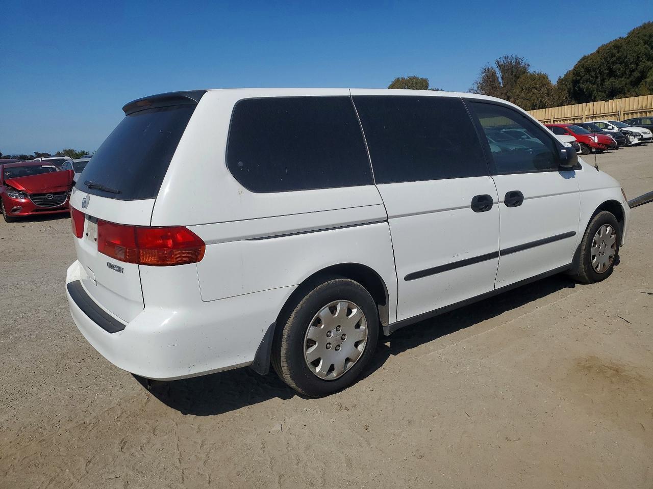 2000 Honda Odyssey Lx Белый vin: 2HKRL1859YH501844