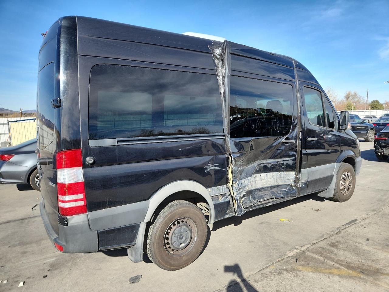 2017 Mercedes-benz Sprinter 2500 Black vin: 8BRPE7CD4HE131727