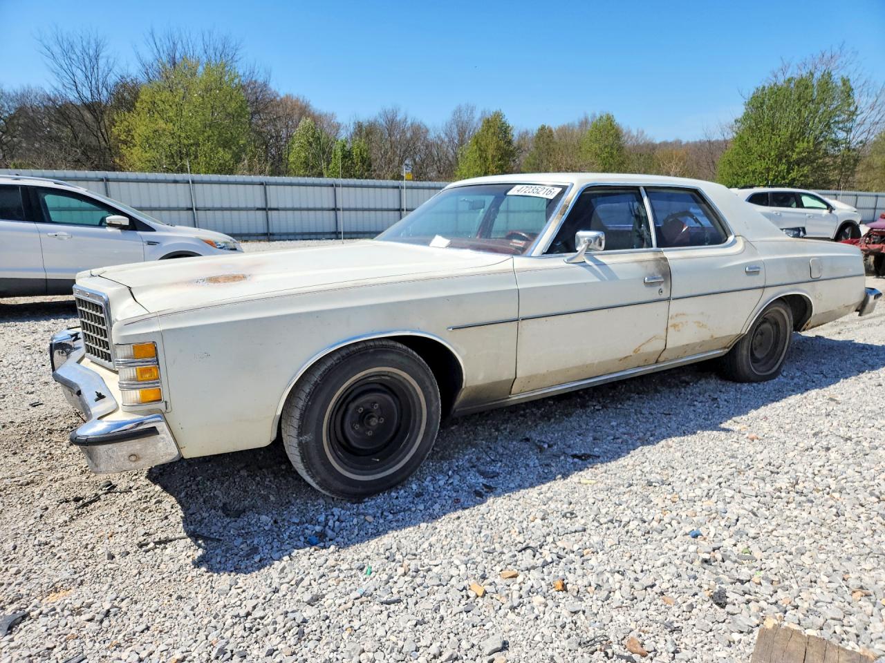 1978 Ford Ltd Beige vin: 8P63S105840