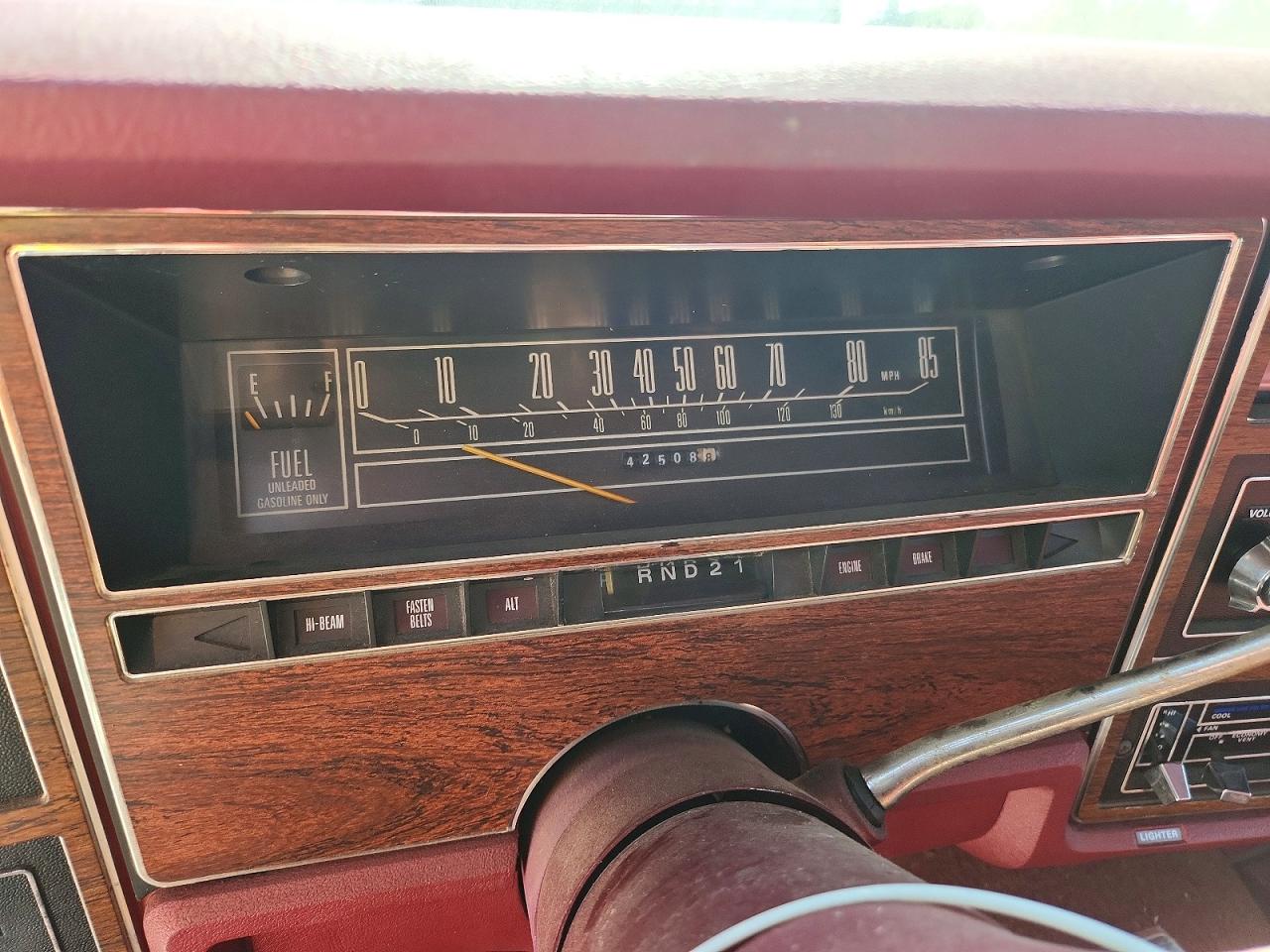 1978 Ford Ltd Бежевый vin: 8P63S105840