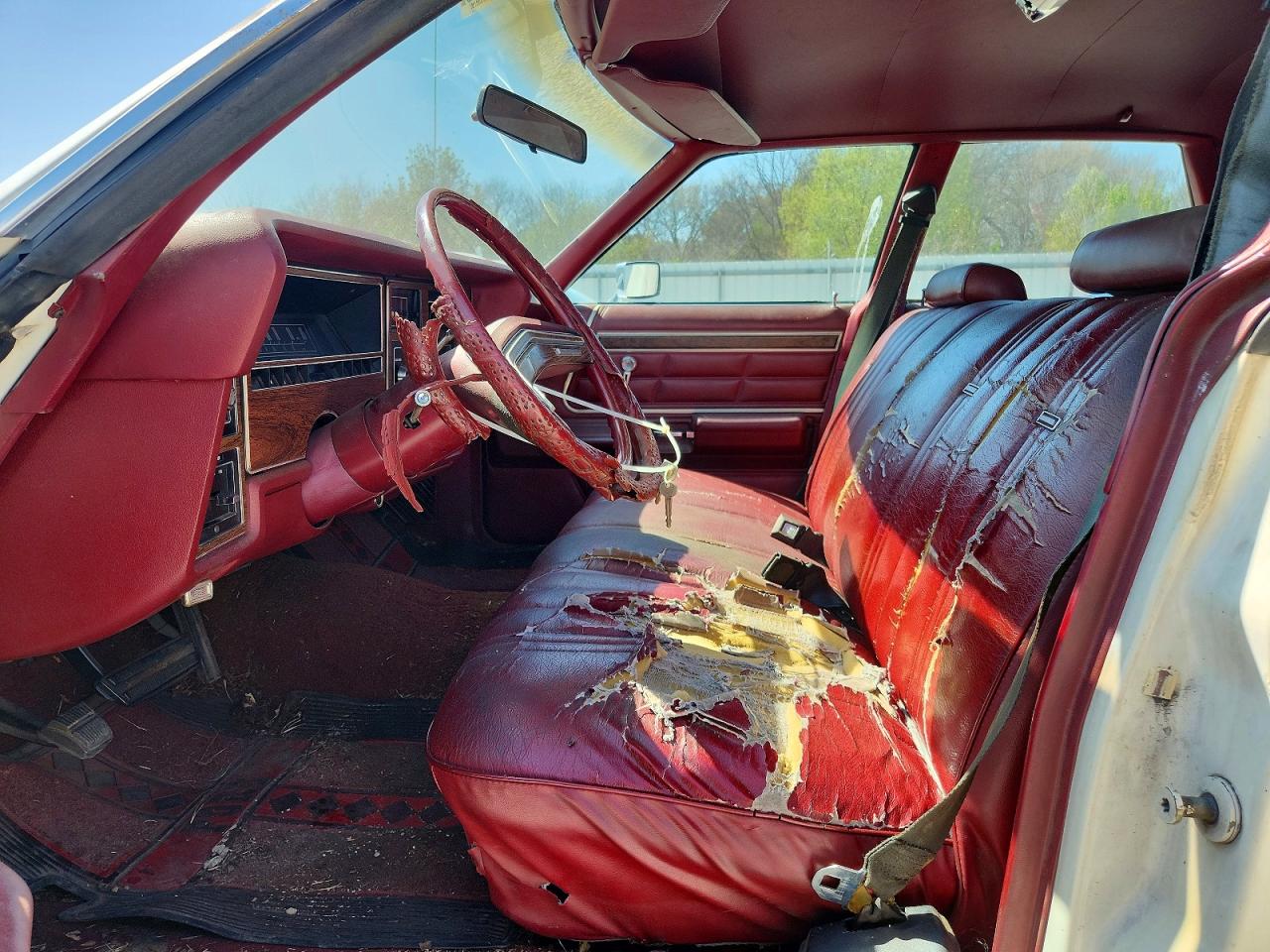 1978 Ford Ltd Бежевый vin: 8P63S105840