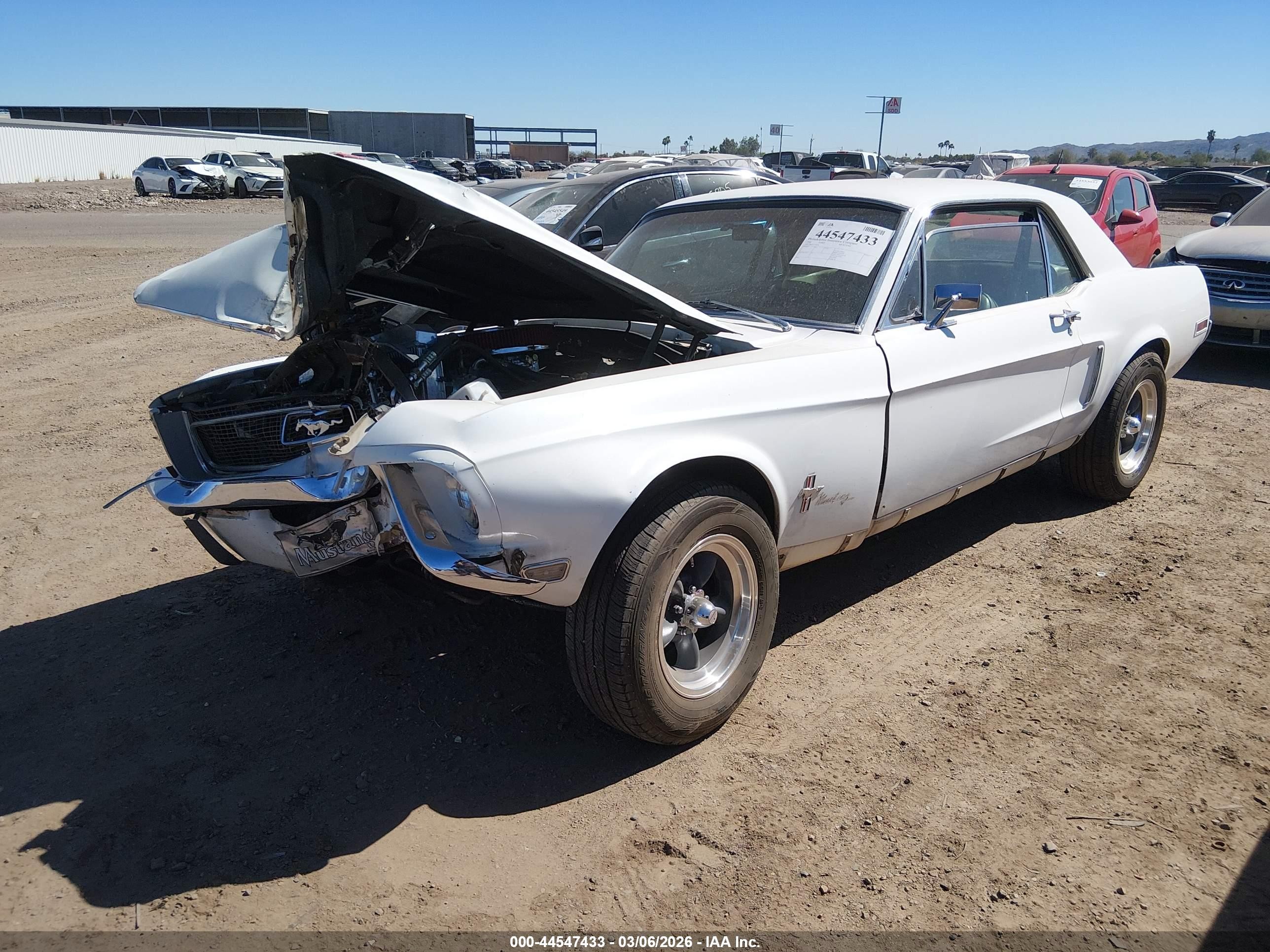 1968 Ford Mustang   Белый vin: 8R01C119376      