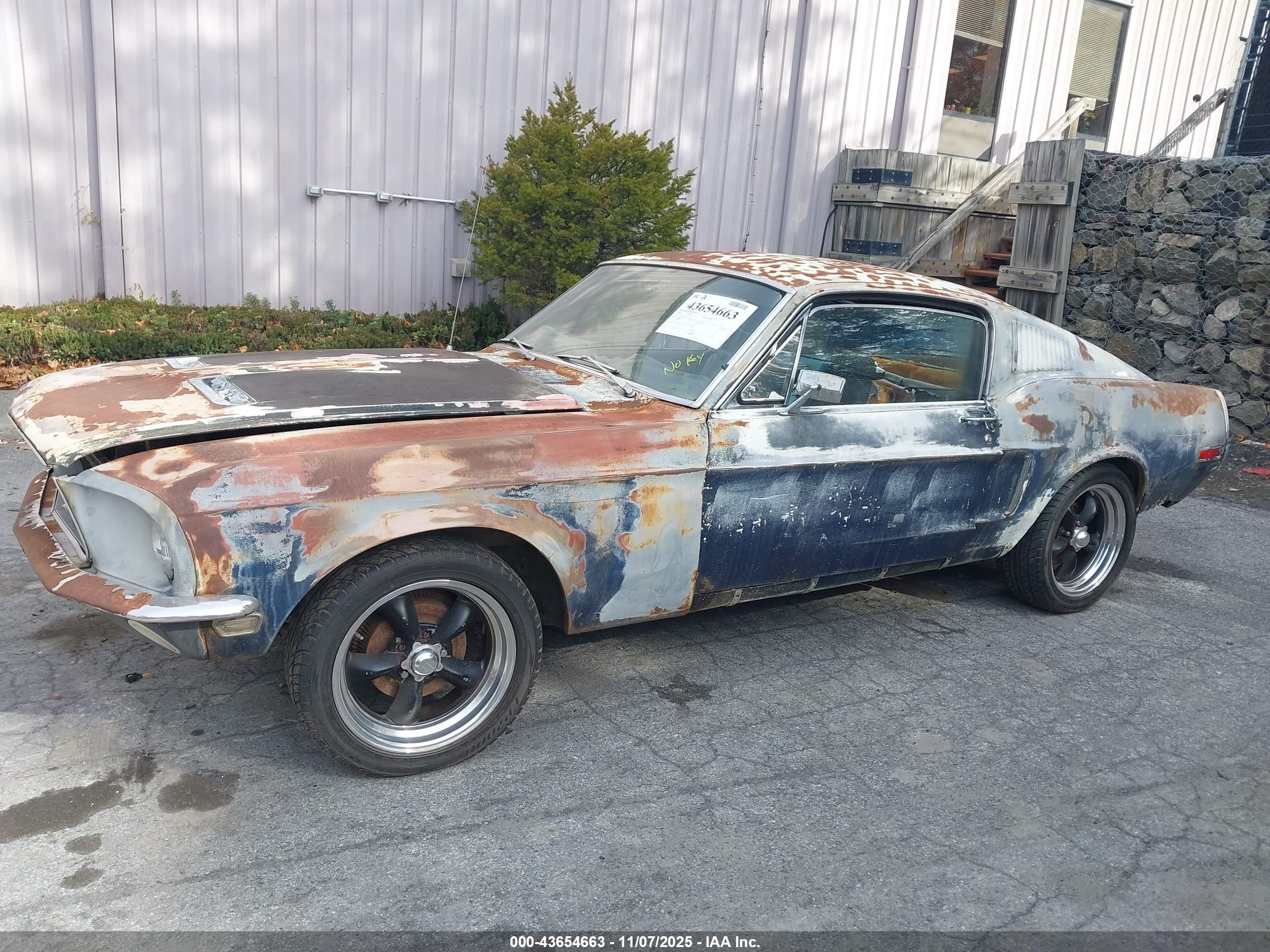 1968 Ford Mustang   Синий vin: 8T02C159198      