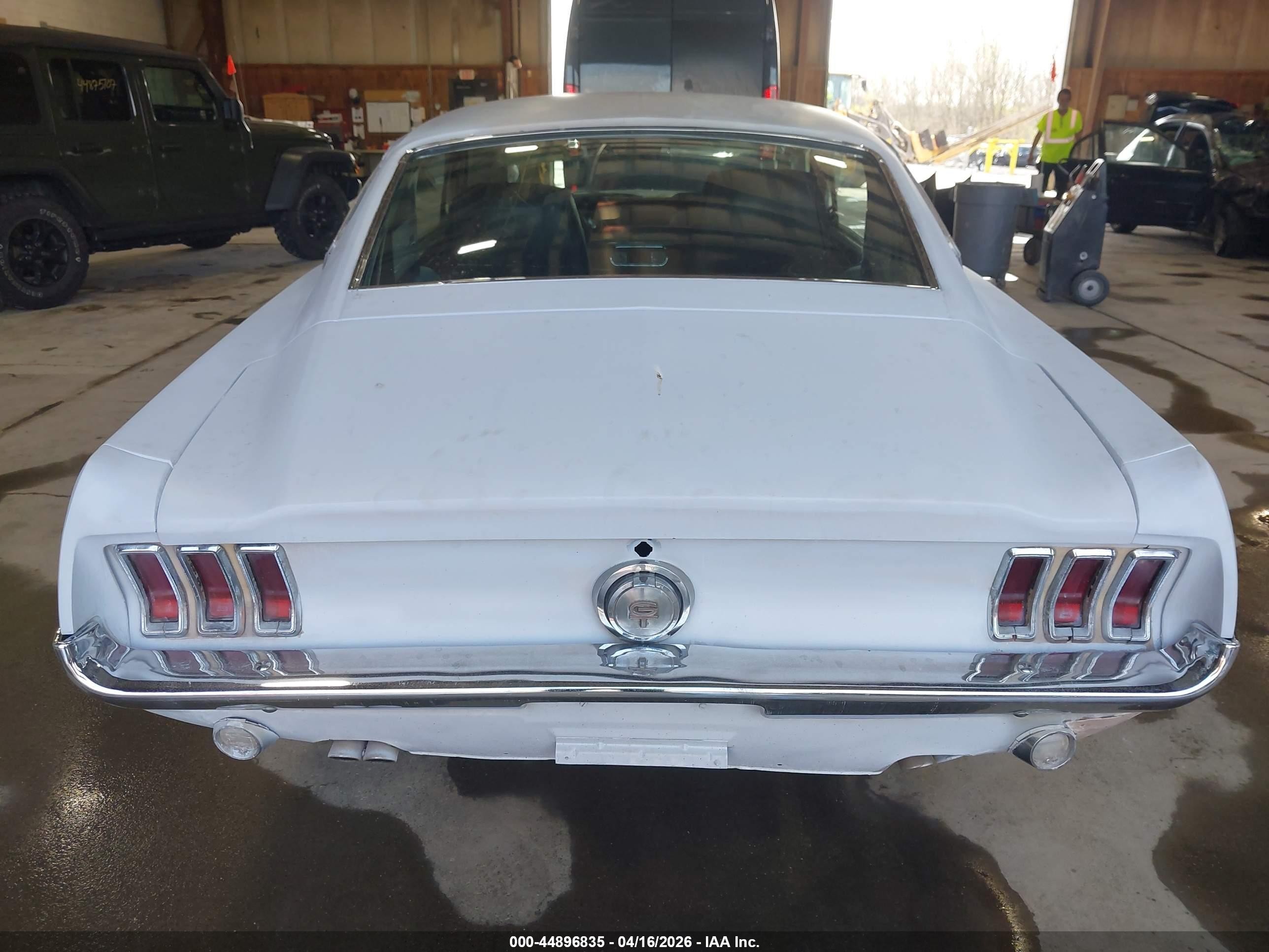 1968 Ford Mustang   Серый vin: 8T02J168744      