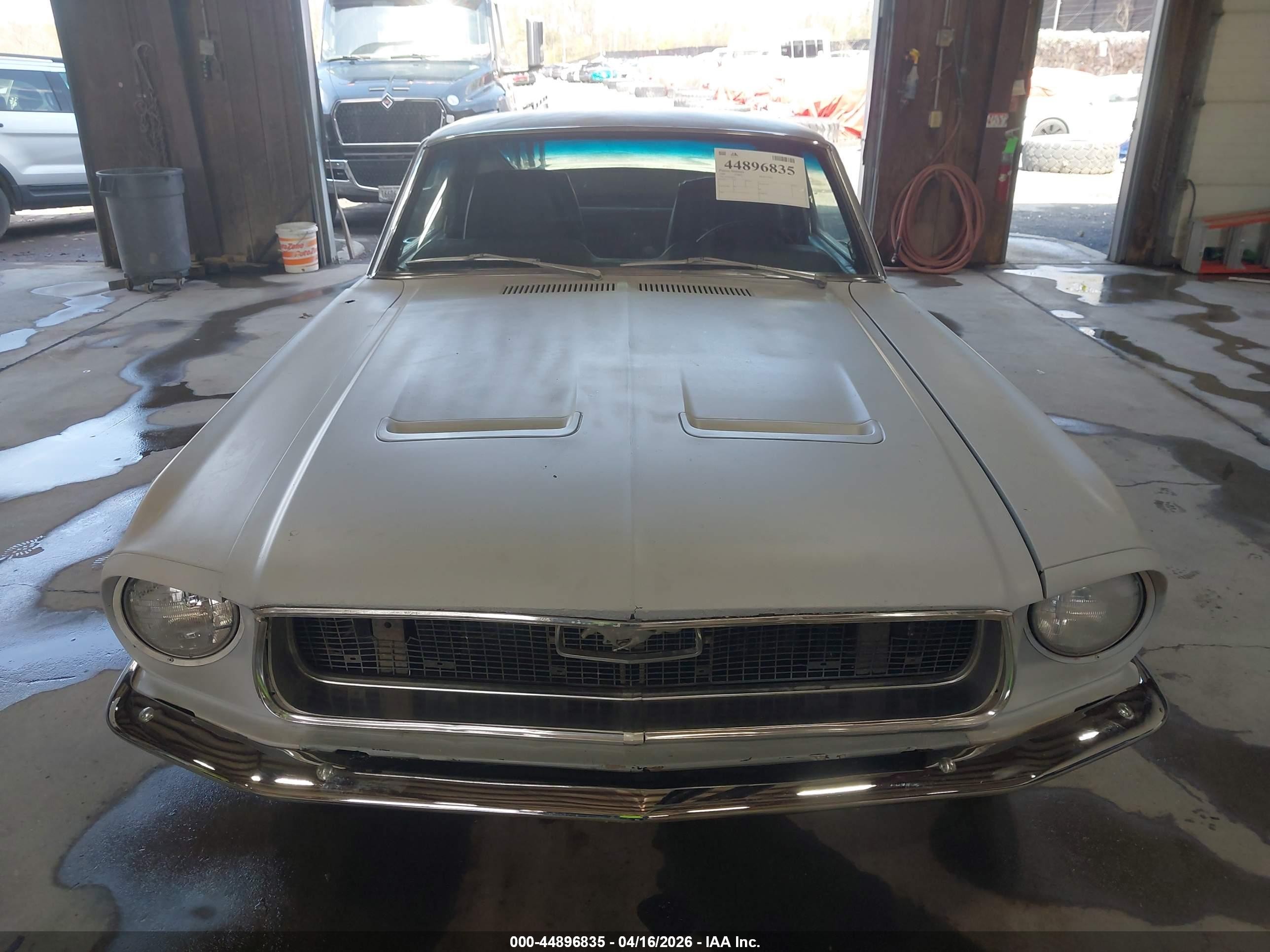 1968 Ford Mustang   Серый vin: 8T02J168744      