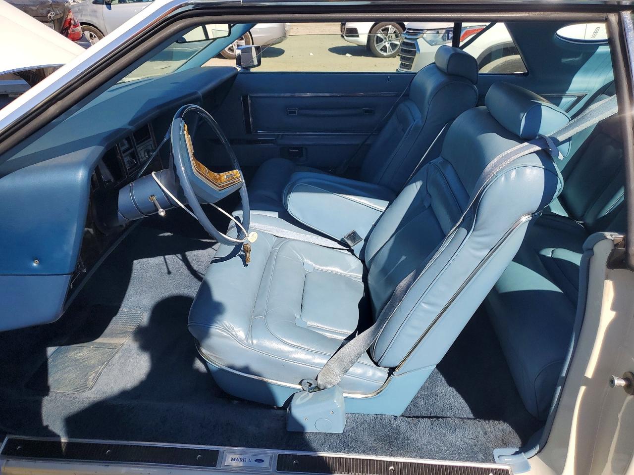 1978 Lincoln Continental Two Tone vin: 8Y89S909460